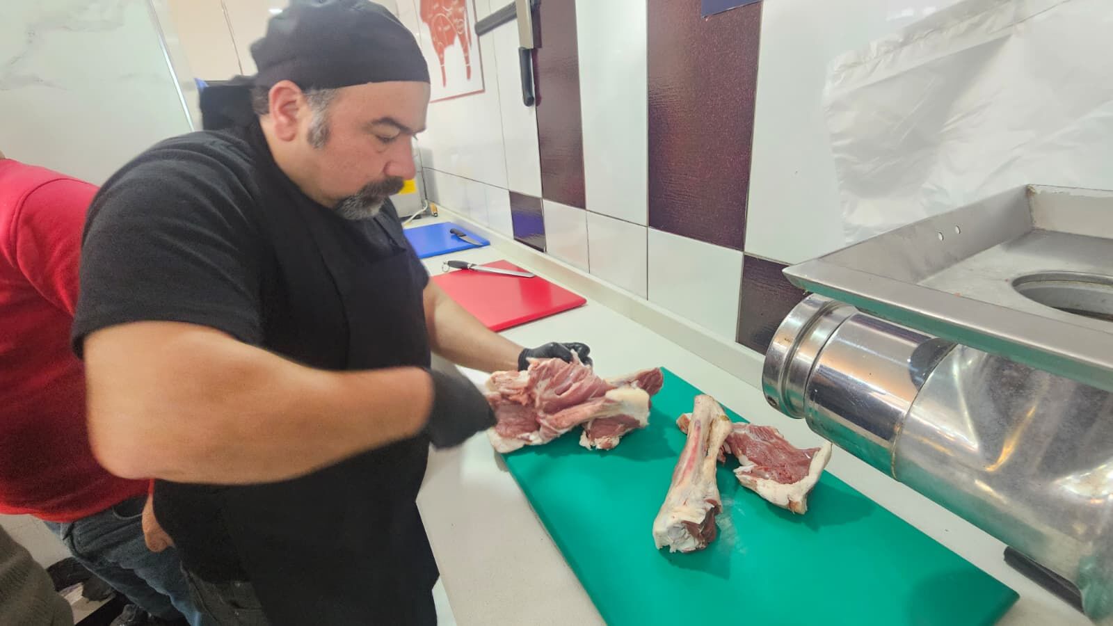 Şen Kardeşler Kasabı 2. Şubesiyle Hizmete Açıldı (1)