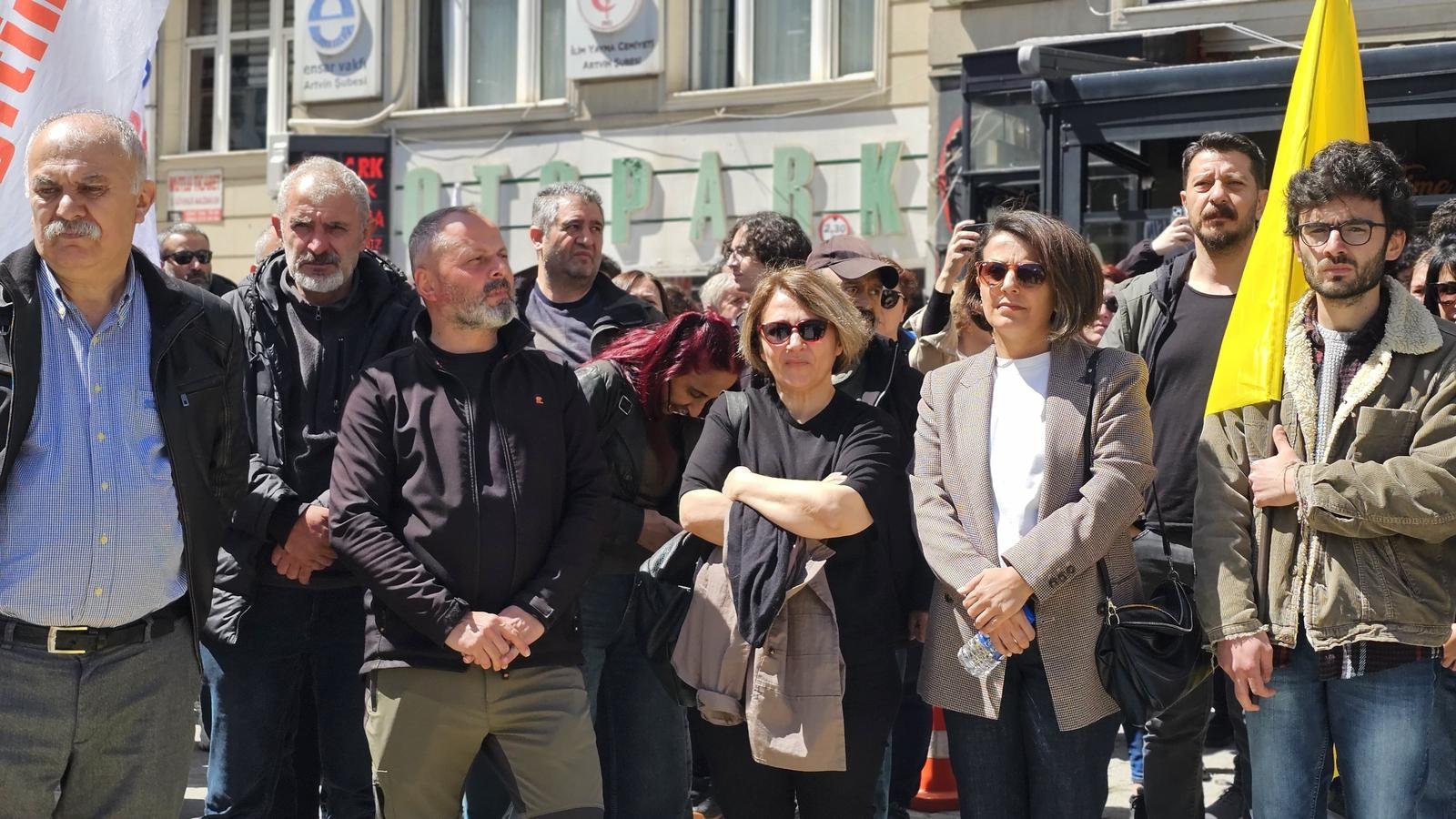 Sokaklarda Tek Ses Yusuf Tekin İstifa (6)