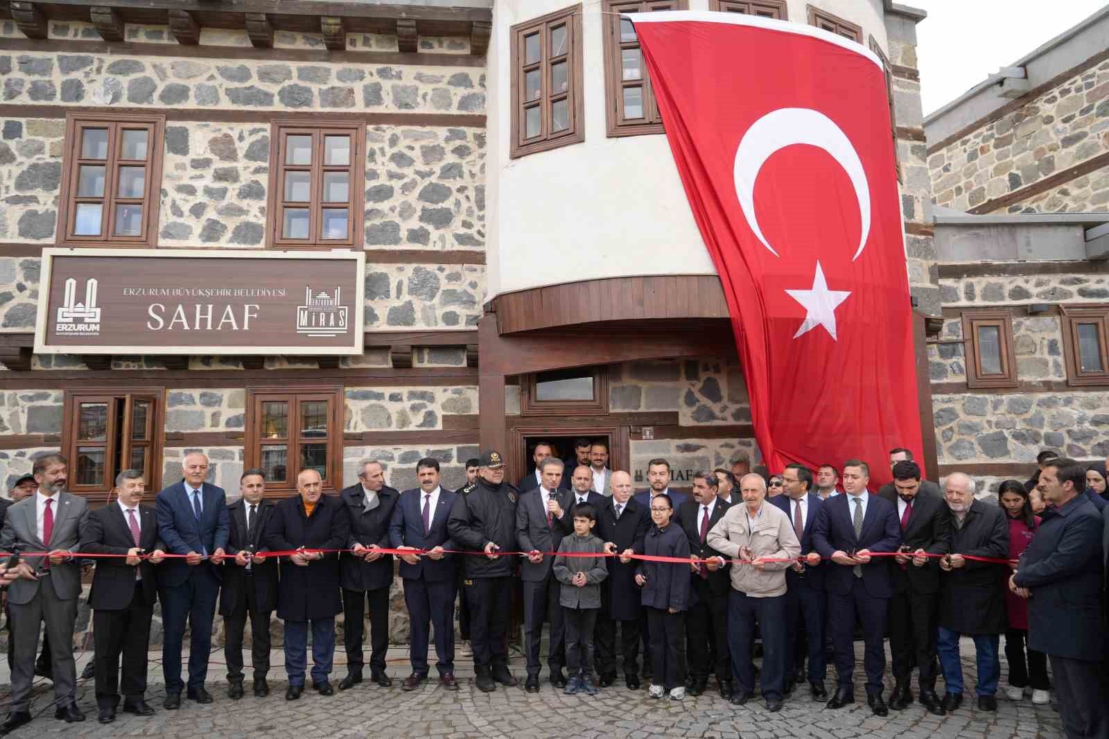 Erzurum'daki tarih konak sahaf oldu