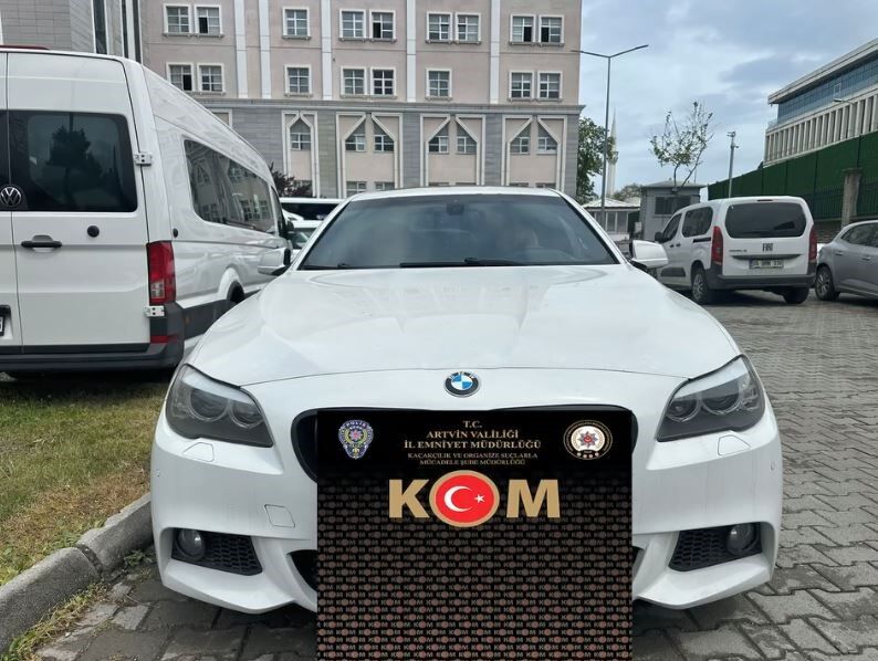 100 Milyon Liralık Lüks Araç Vurgunu Operasyonunda 11 Tutuklama 1