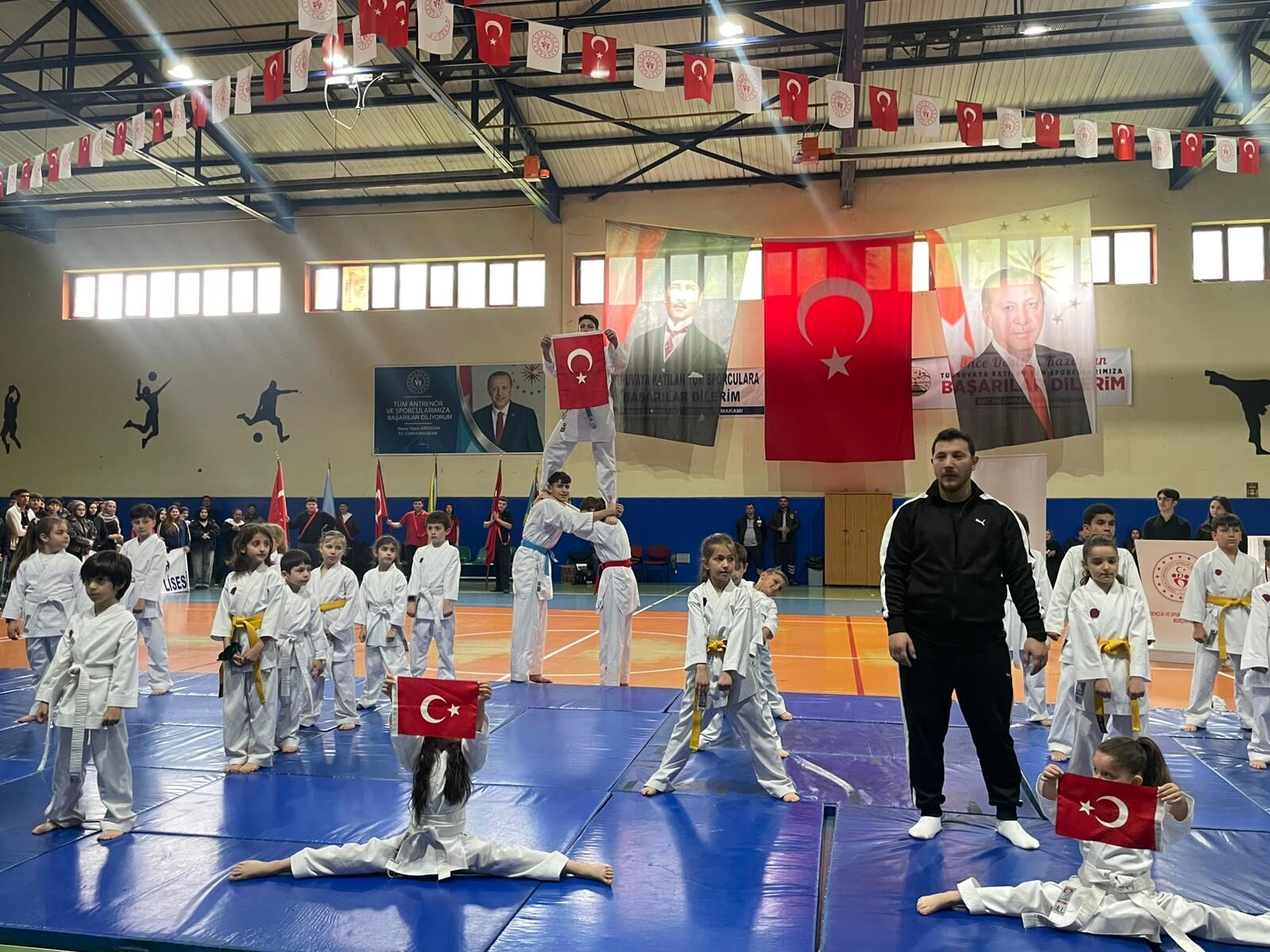 19 Mayıs Coşkuyla Kutlandı (6)