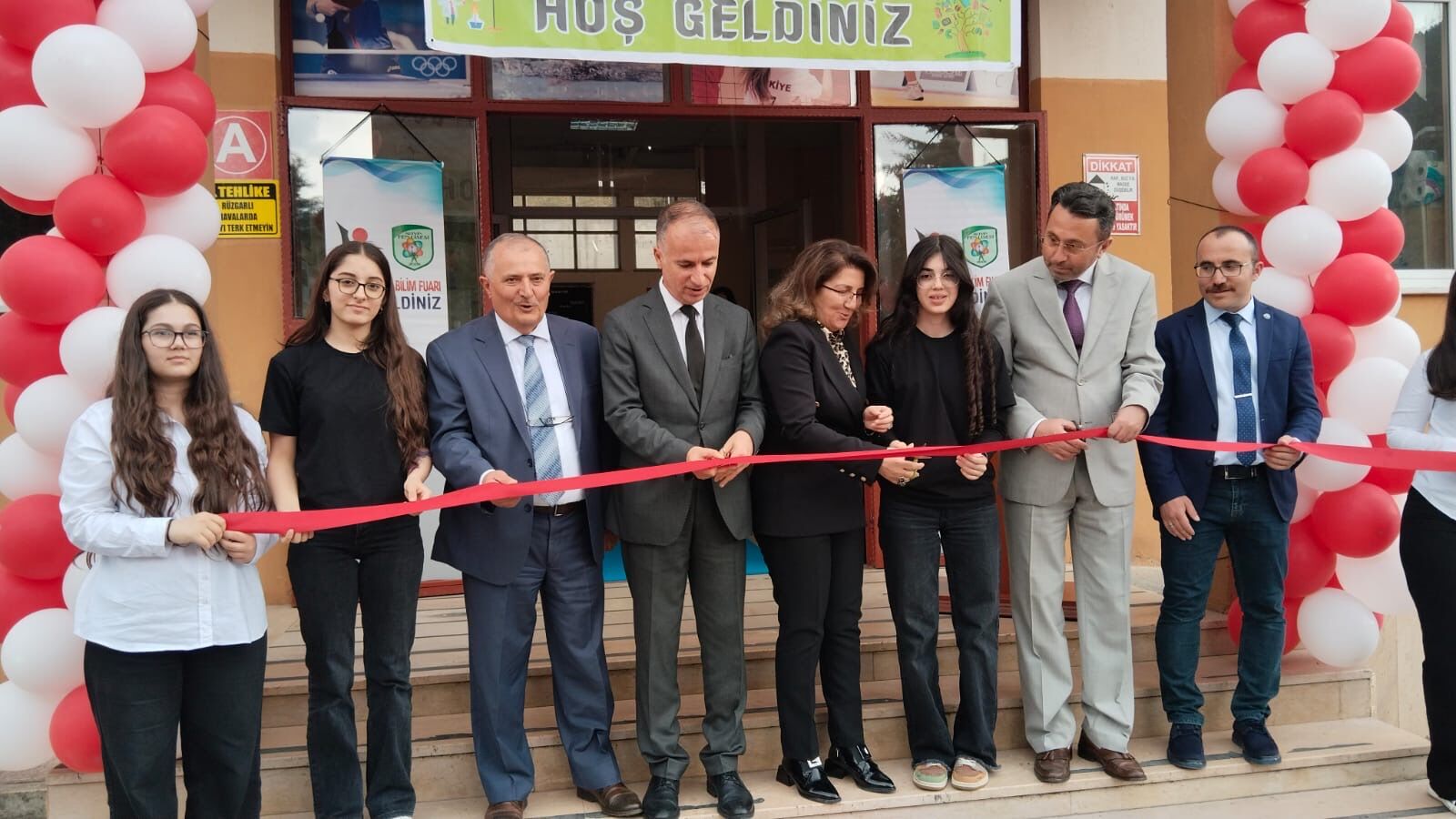 Fen Lisesi’nde Bilim Fuarı Açıldı