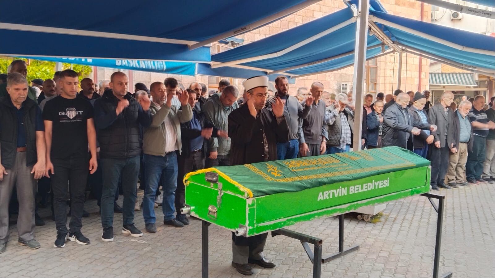 Reşat Çelik Son Yolculuğuna Uğurlandı