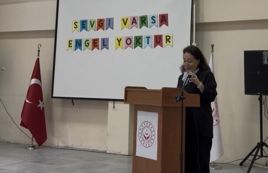 “Sevgi Varsa Engel Yoktur” 1