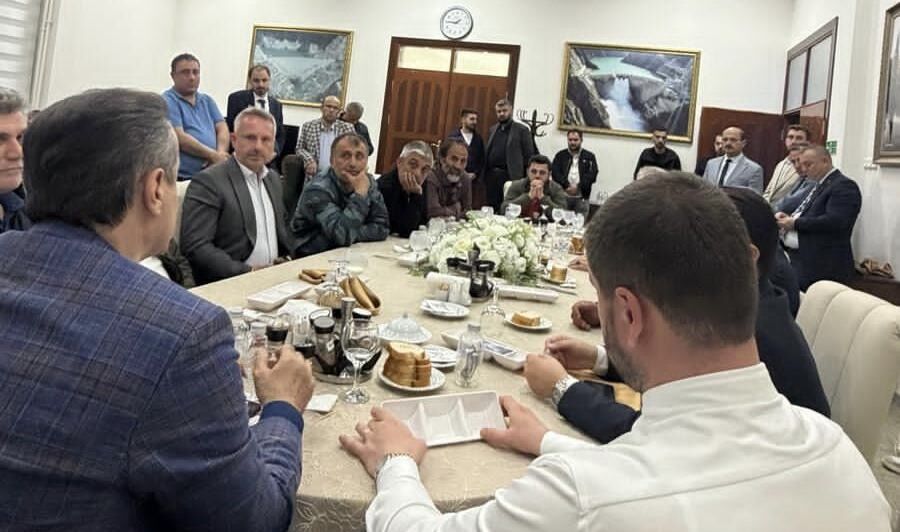 Faruk Çelik’in İlk Gün Mesaisi Sabahı Buldu
