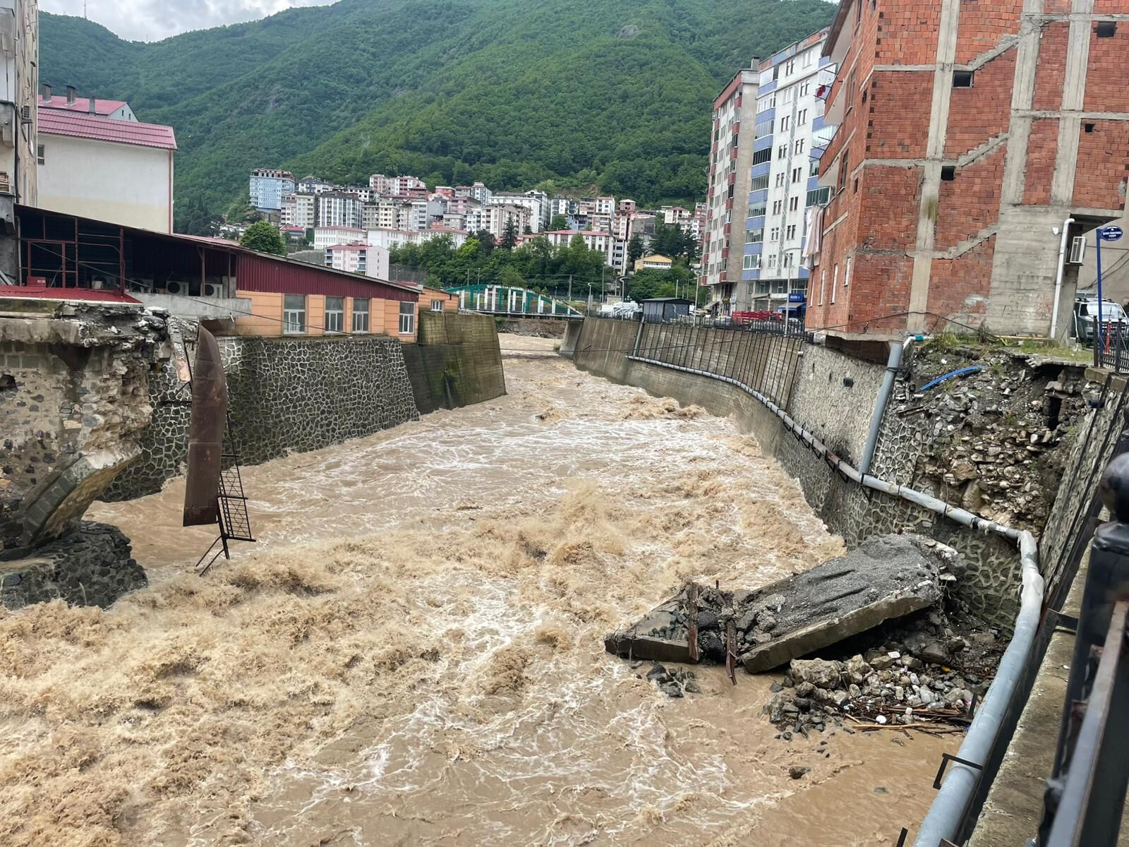 Aksu Köprüsü Unutuldu Mu (1)