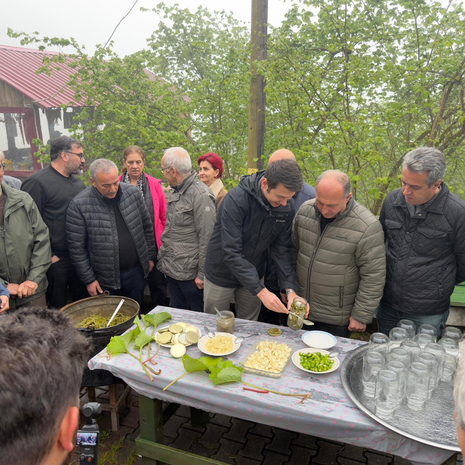 Burği Festivali Yoğun Katılımla Gerçekleştirildi (2)