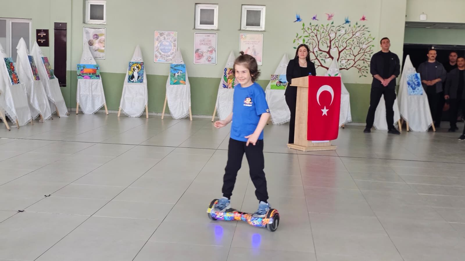 Özel Öğrenciler Yeteneklerini Sergiledi (8)