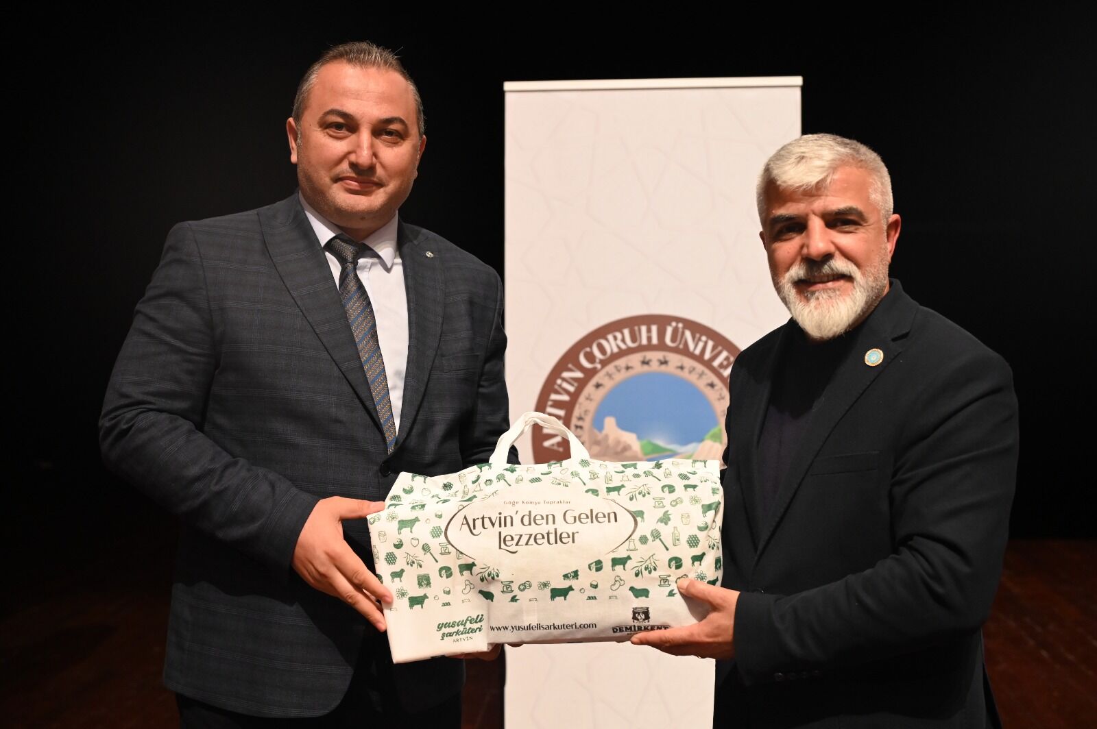 Türklerin İslamiyet’le Buluşma Süreci Ele Alındı (3)