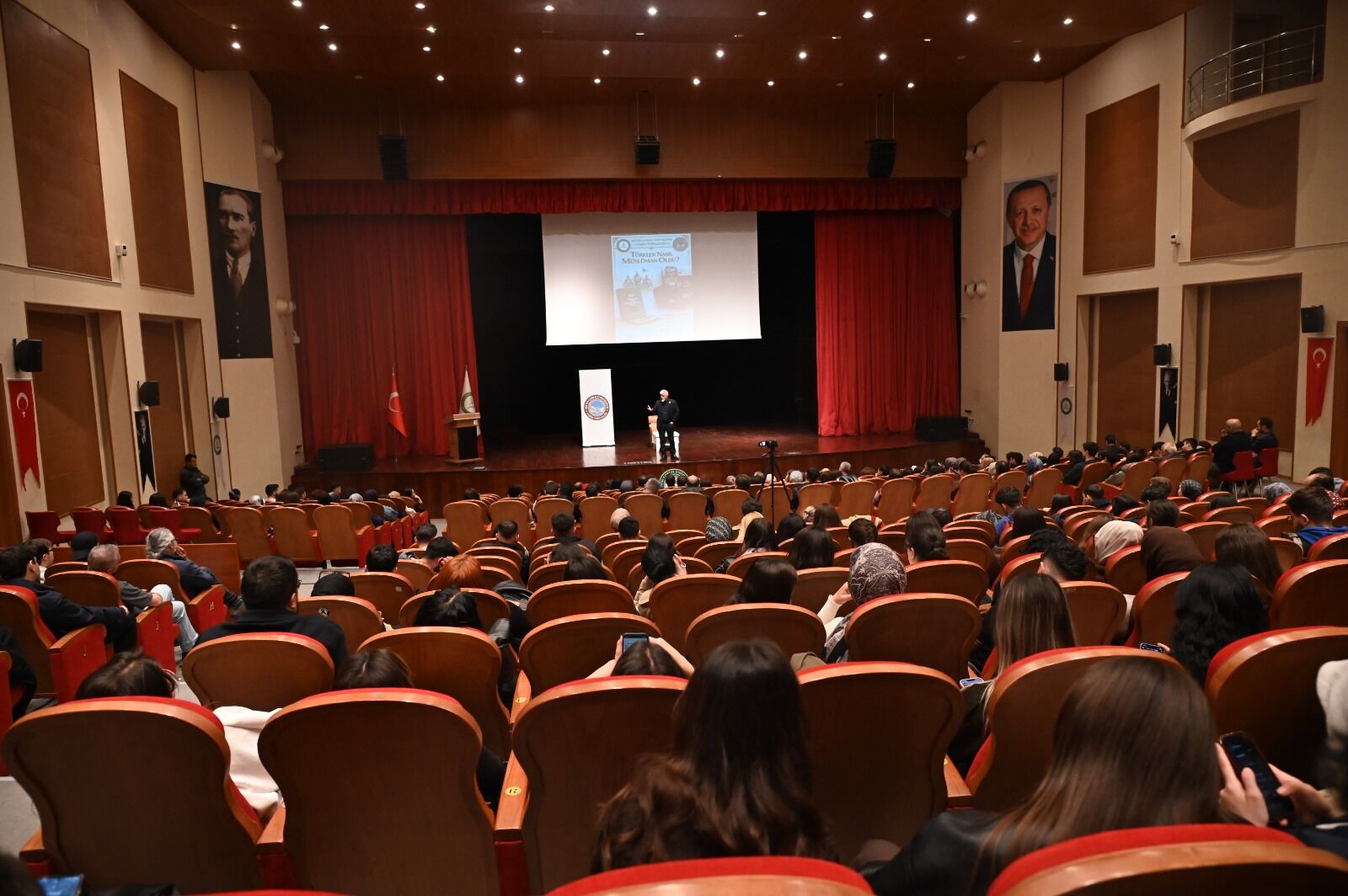 Türklerin İslamiyet’le Buluşma Süreci Ele Alındı (5)