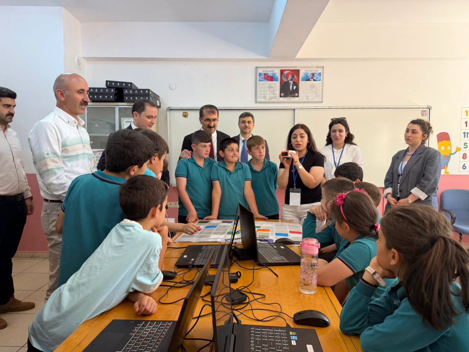 3Abd217F F347 4Cd3 B805 298Bd8Cce2F1
