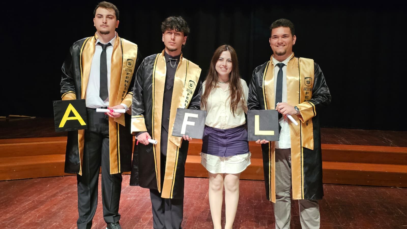 Artvin Fen Lisesi 17. Mezunlarını Verdi (13)