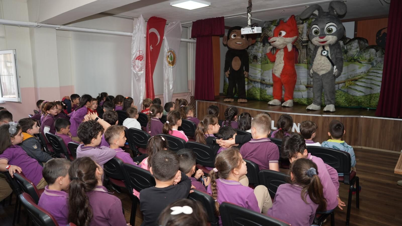Çocuklara Eğlenceli Yoldan Çevre Bilinci Aşılandı (5)