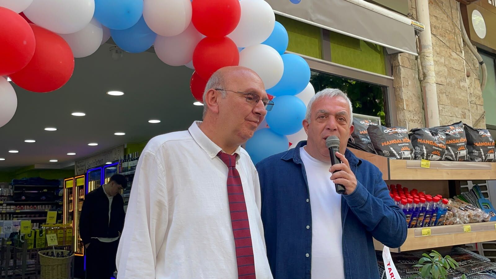 Kültür Sokak’ta Mini Carrefour Açıldı (2)