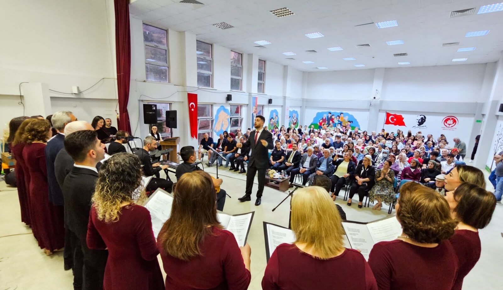 Murgul Halk Korosu’ndan Yıl Sonu Konseri (4)