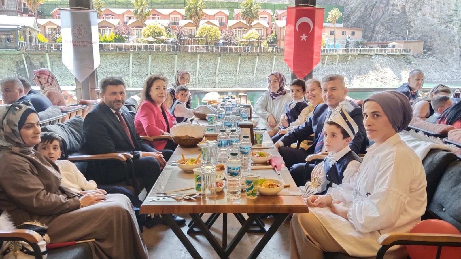 Artvin’de 25 Çocuğa Sünnet Şöleni-2