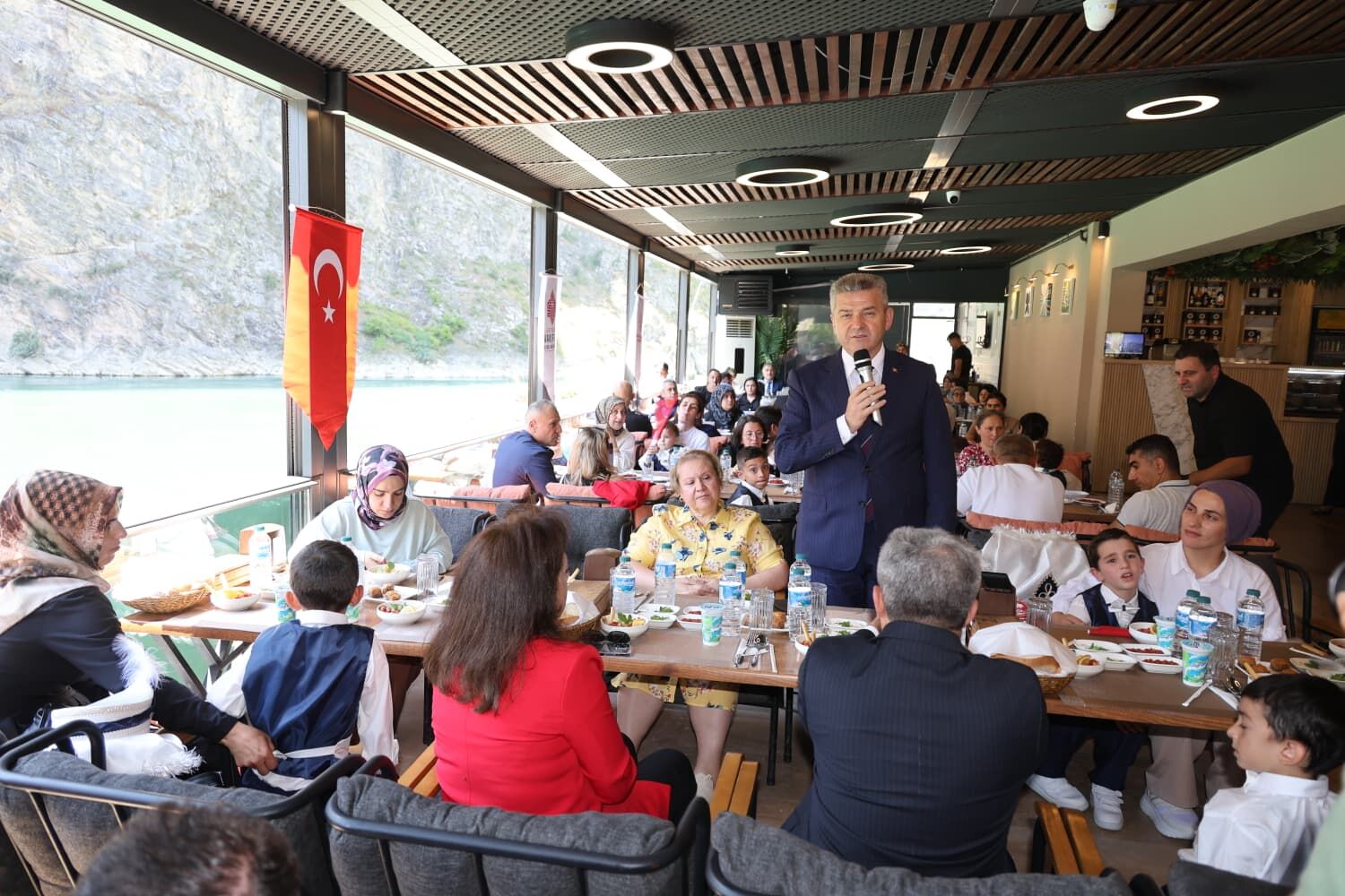Artvin’de 25 Çocuğa Sünnet Şöleni-6