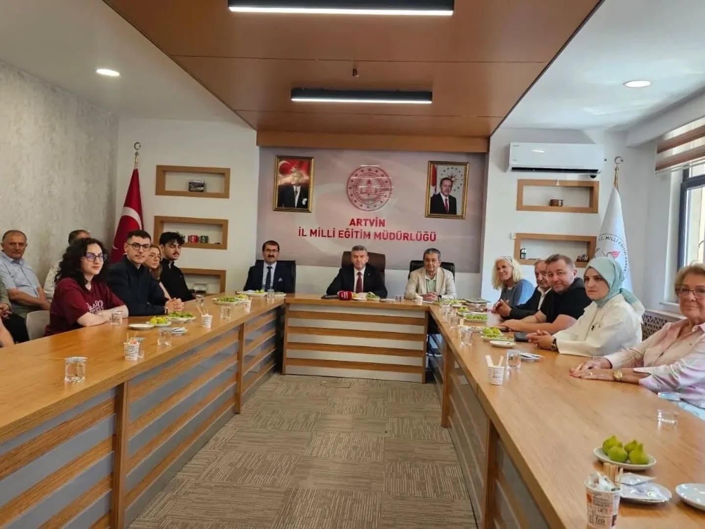 Fahri Acar'a Teşekkür, Beraat Şahin'e Başarı Dileği-2
