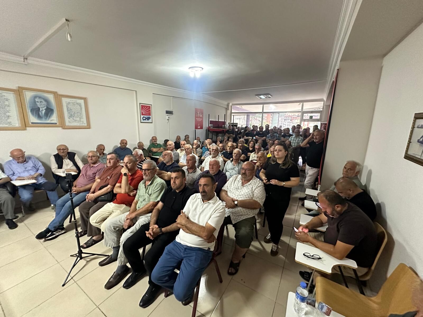 CHP Hopa'da 741 Kişi İstifa Etti-2