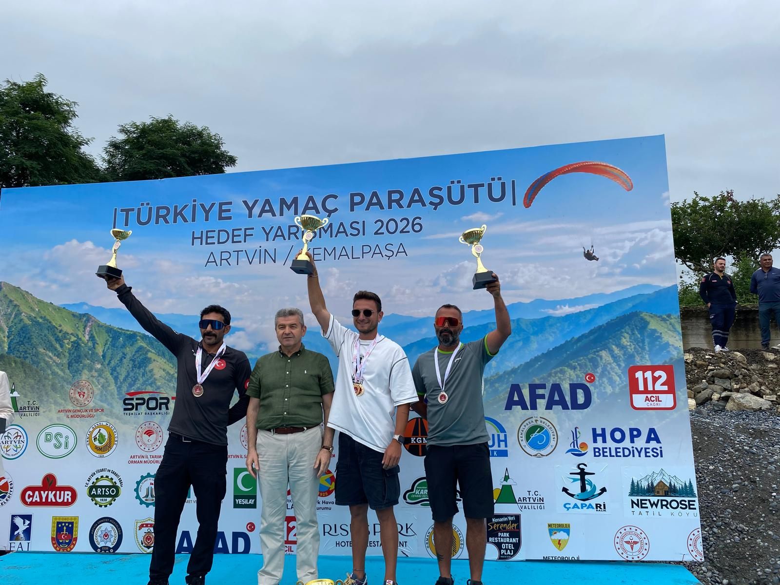 Kemalpaşa’da Gökyüzünün Kazananları Belli Oldu
