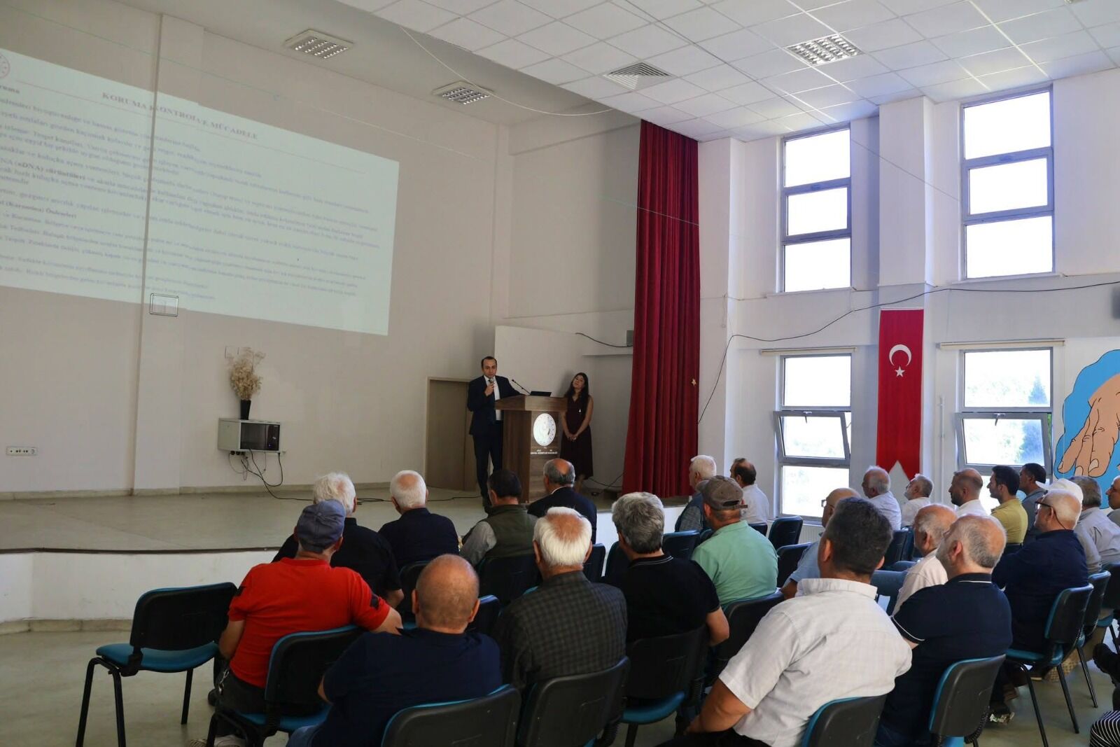 Arıcılar Tropilaelaps Akarı Hastalığına Karşı Bilgilendirildi