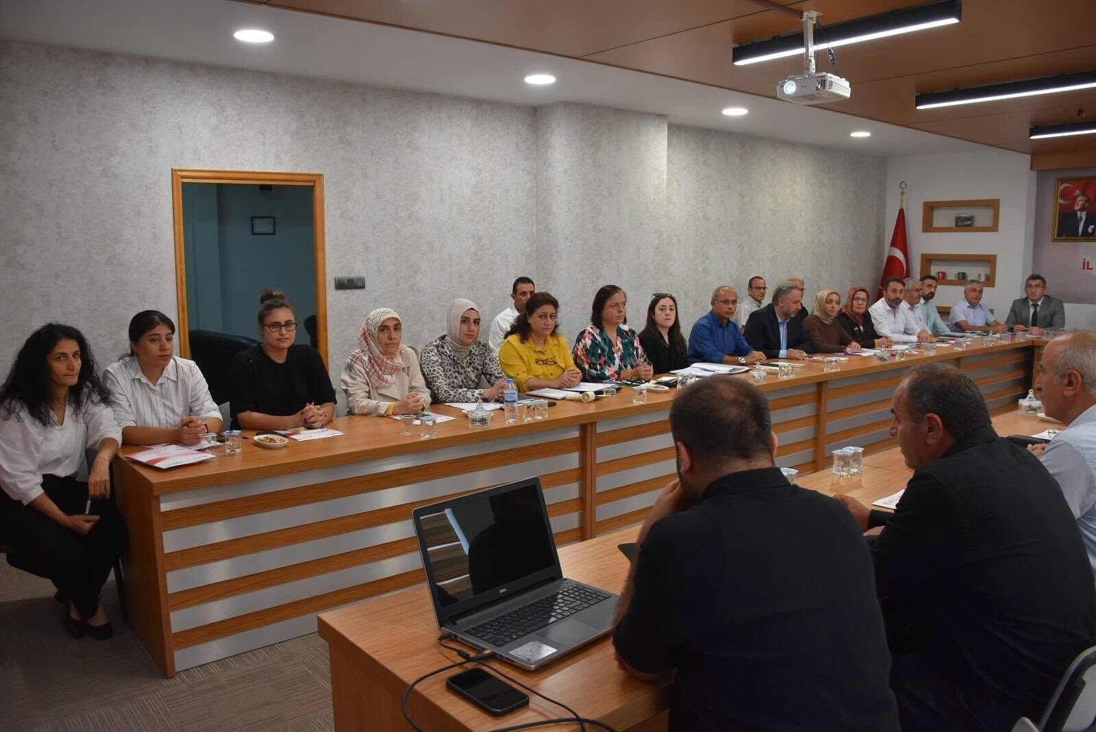 2-Merkez İlçe Okul Müdürleriyle Değerlendirme Toplantısı