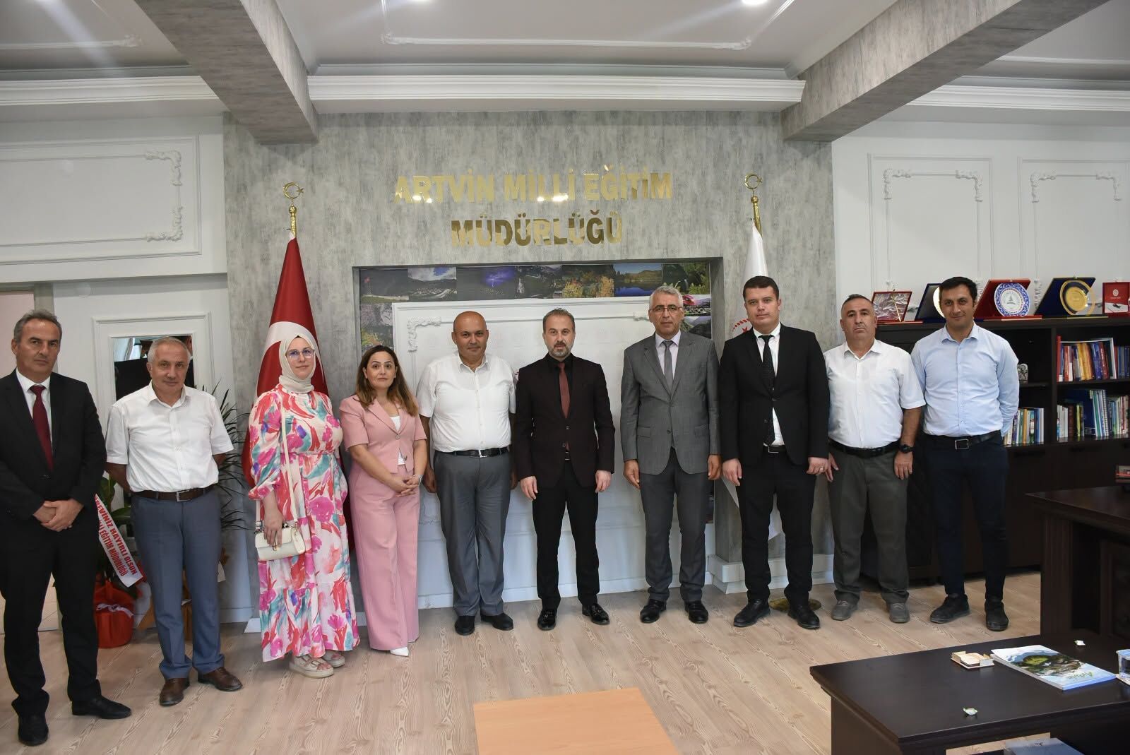 Şahin, Ardanuç Heyetini Ağırladı
