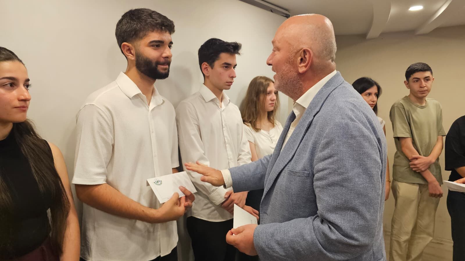 5-Artvin’de Eğitim Başarısına Ödül: 18 Öğrenciye 450 Bin TL