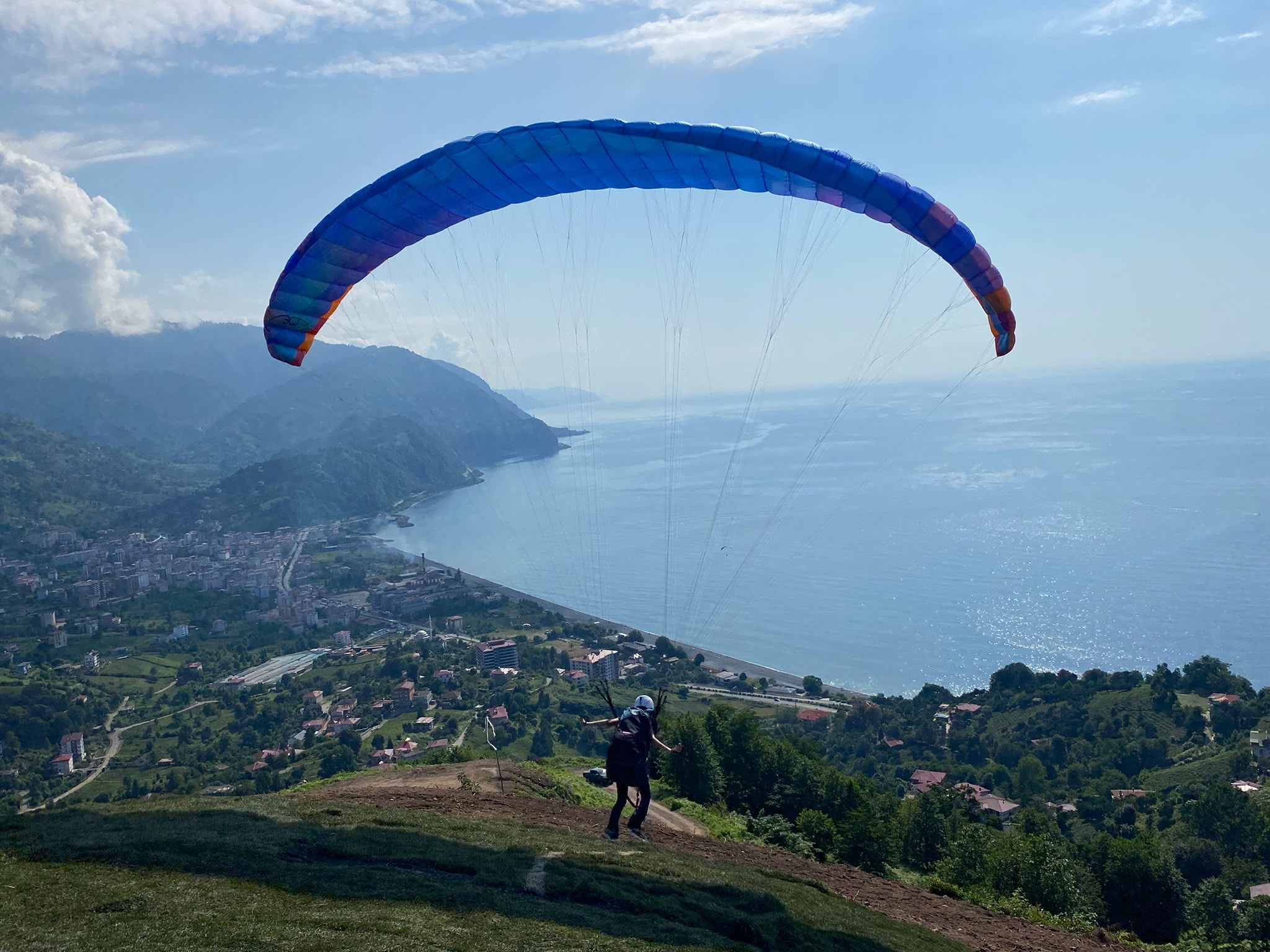 Yamaç Paraşütü Heyecanı Başladı
