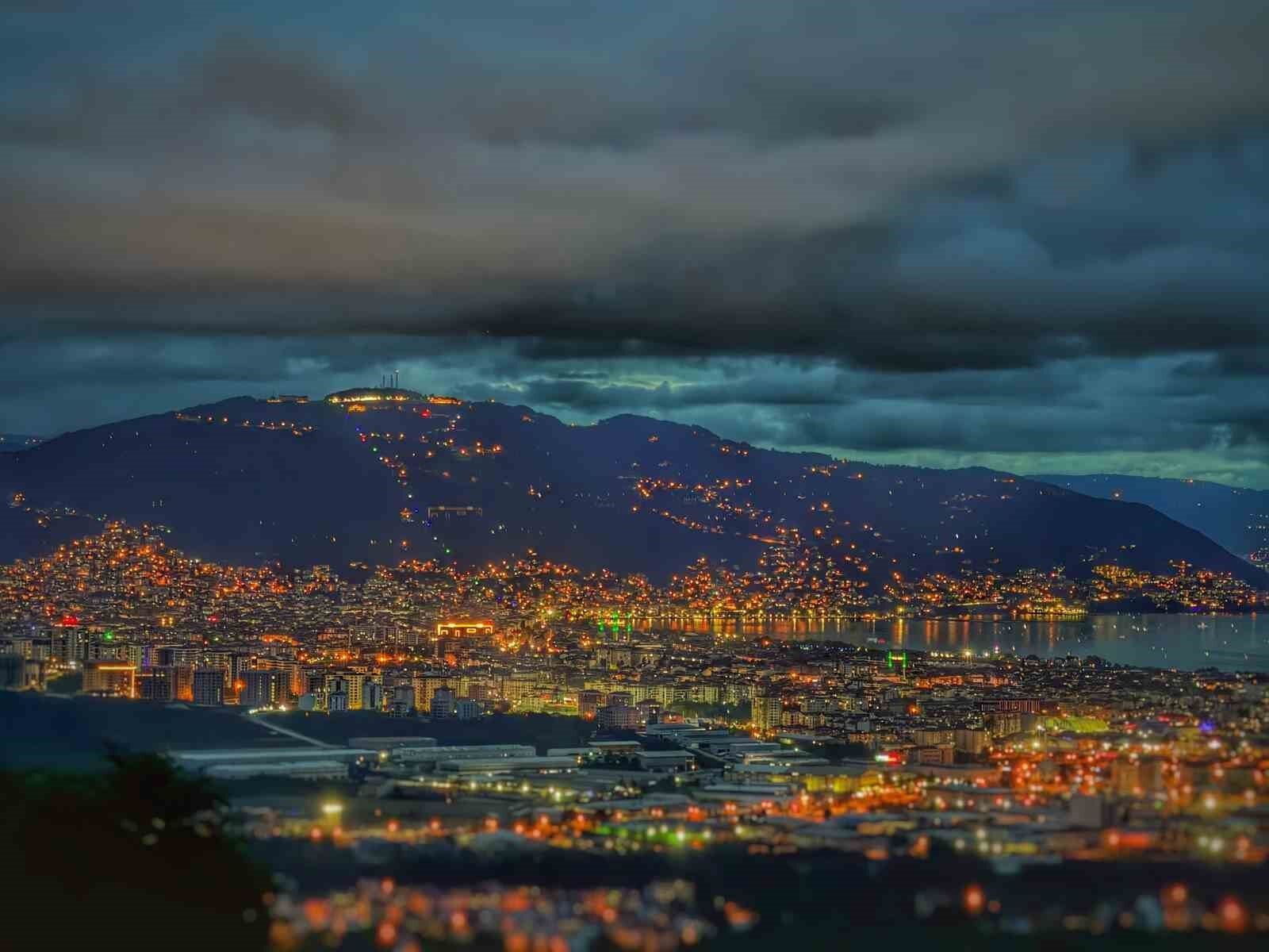 Gece parlayan şehir: Ordu