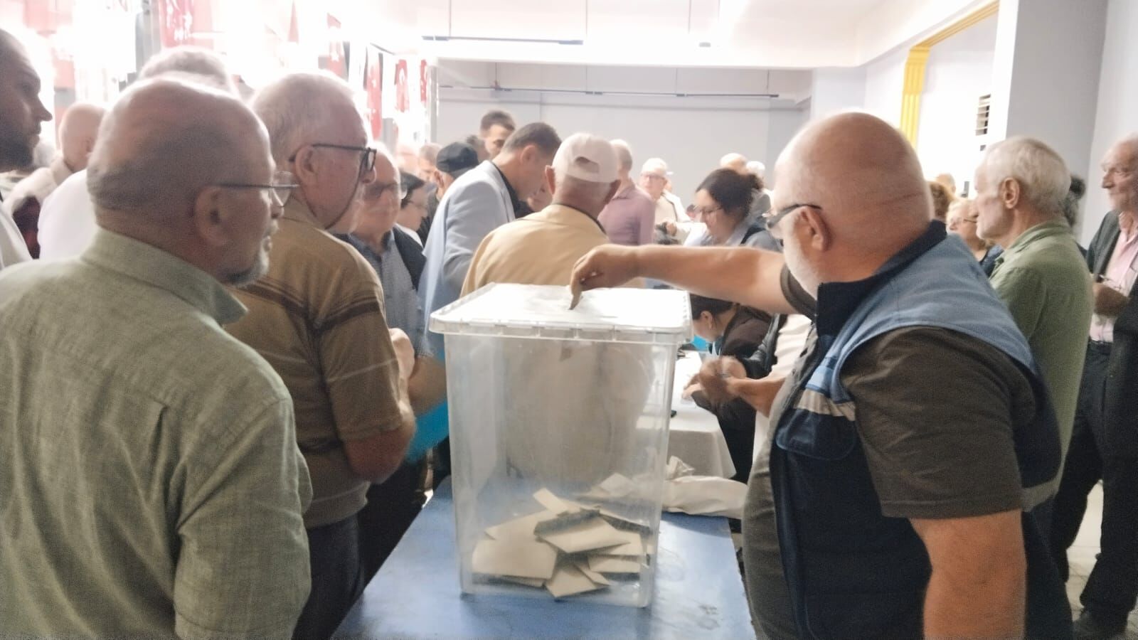 Borçka’da 425 Üye Sandık Başında