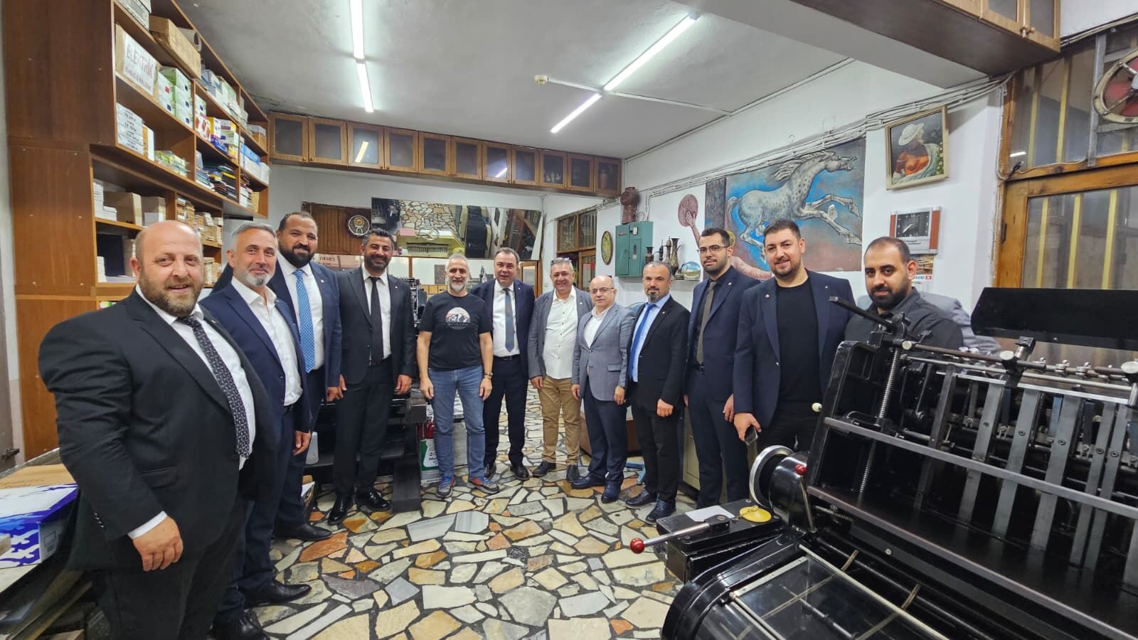 Seçkin Kurt ve Ekibinden Artvin Esnafına Ziyaret
