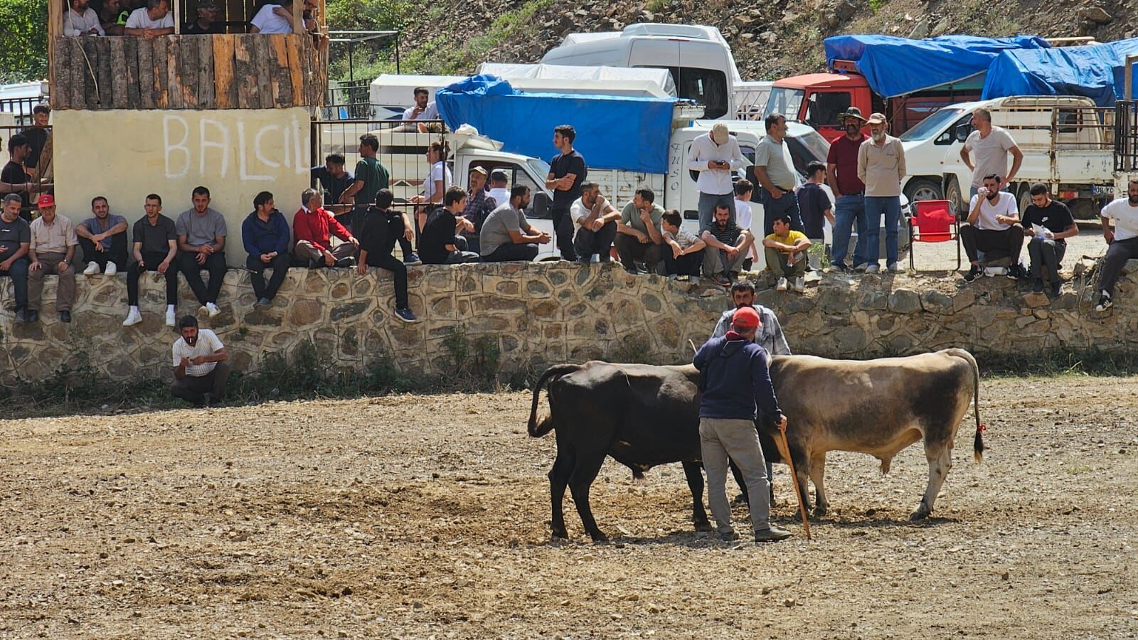 2-Sarıgöl Deresi’nde 10 Köy Muhtarları Festivali Başladı