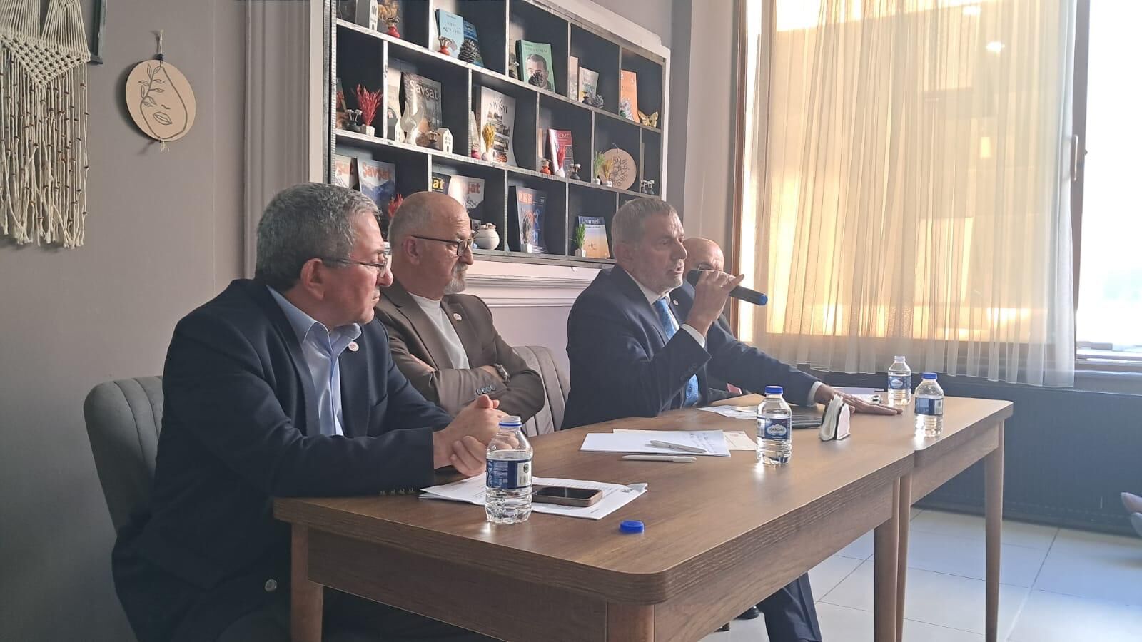 Şavşat’ta Yeni Parti buluşması