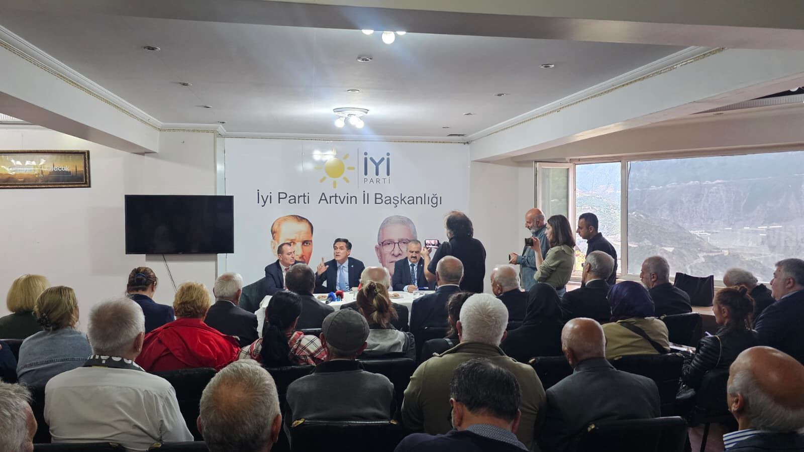 İYİ Parti Sözcüsü Kavuncu Artvin’de