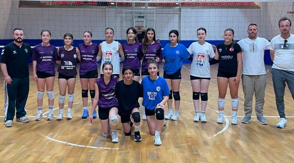 2-Artvin Zirve Spor Kulübü Yeni Sezona Hazırlanıyor