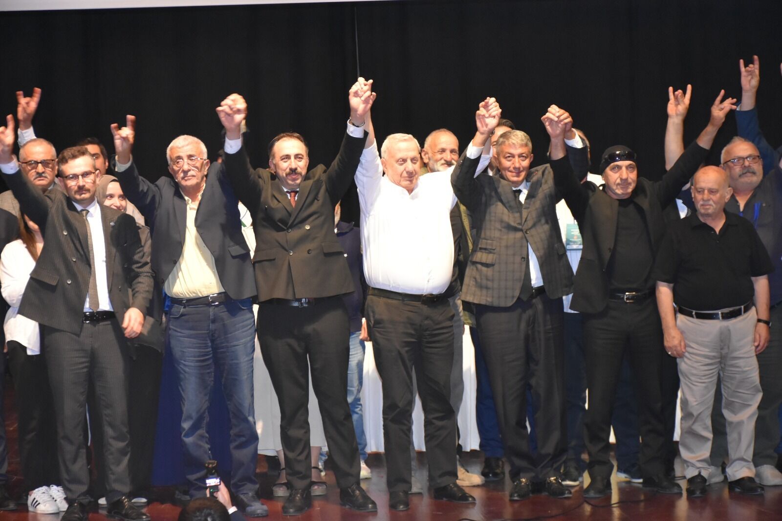 MHP Artvin’de 15. Olağan Kongre Gerçekleştirildi