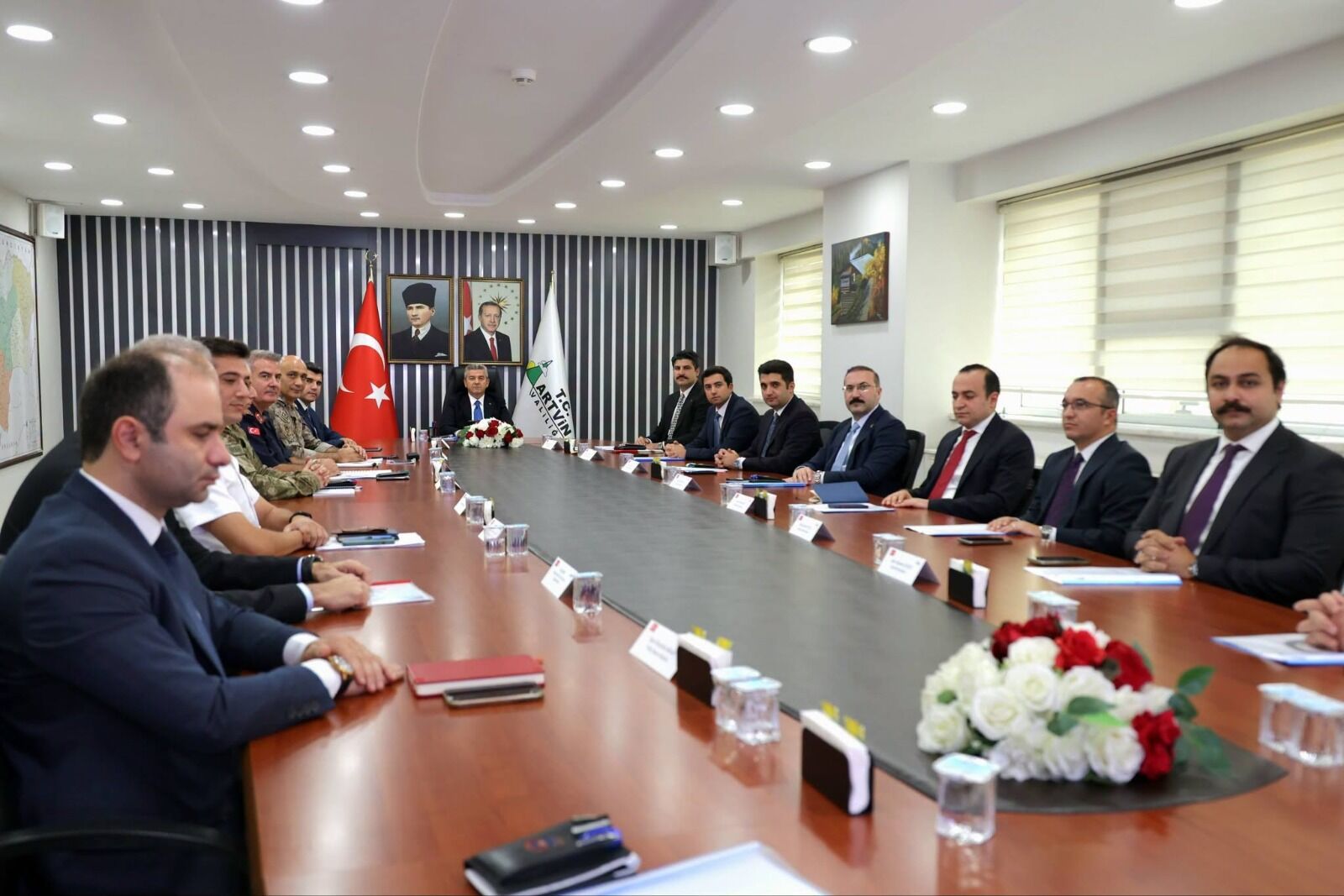 Artvin’de Güvenlik ve Asayiş Toplantısı Gerçekleştirildi