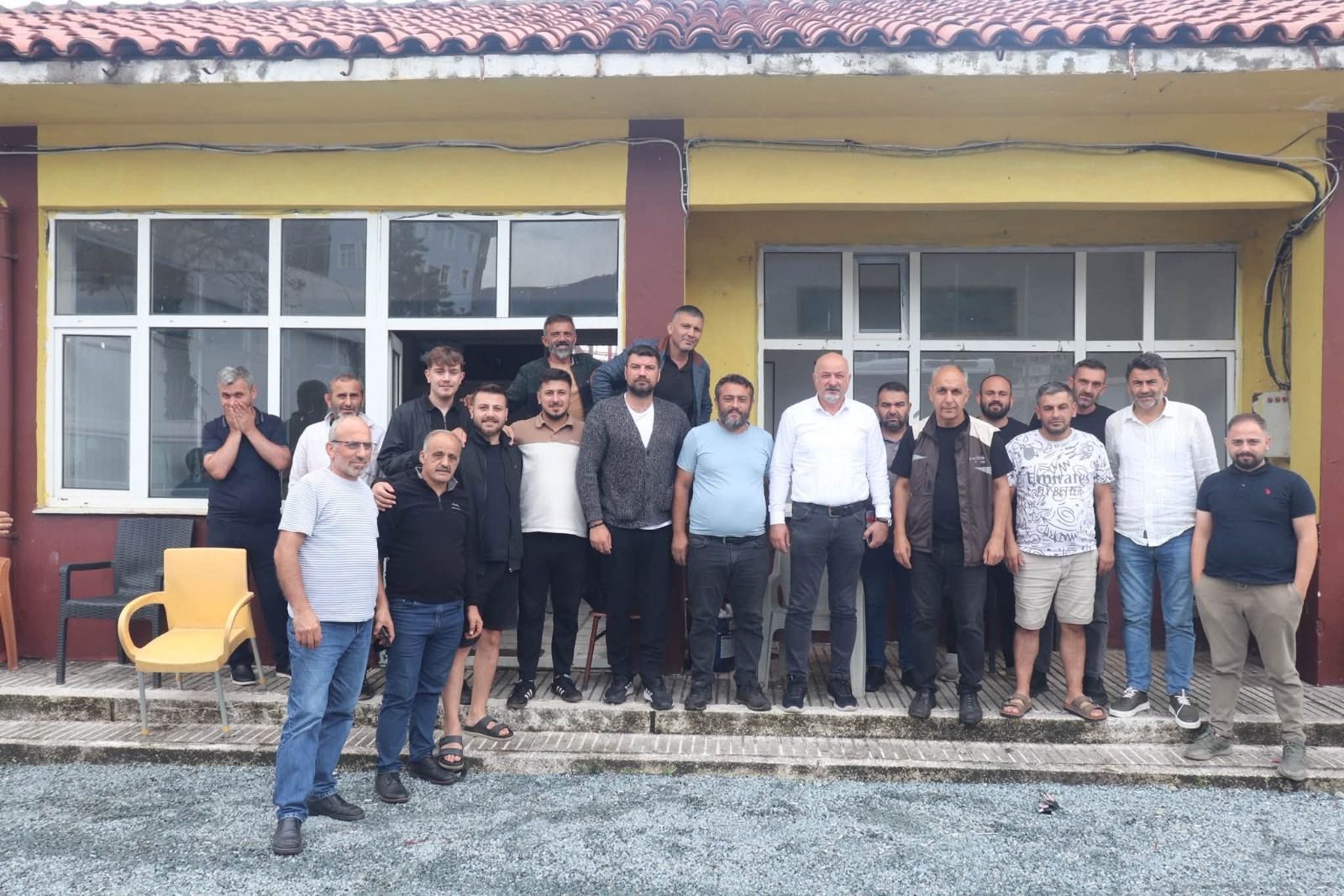 “Çay Fabrikasında Yeni Depolama Alanı İçin İnceleme”