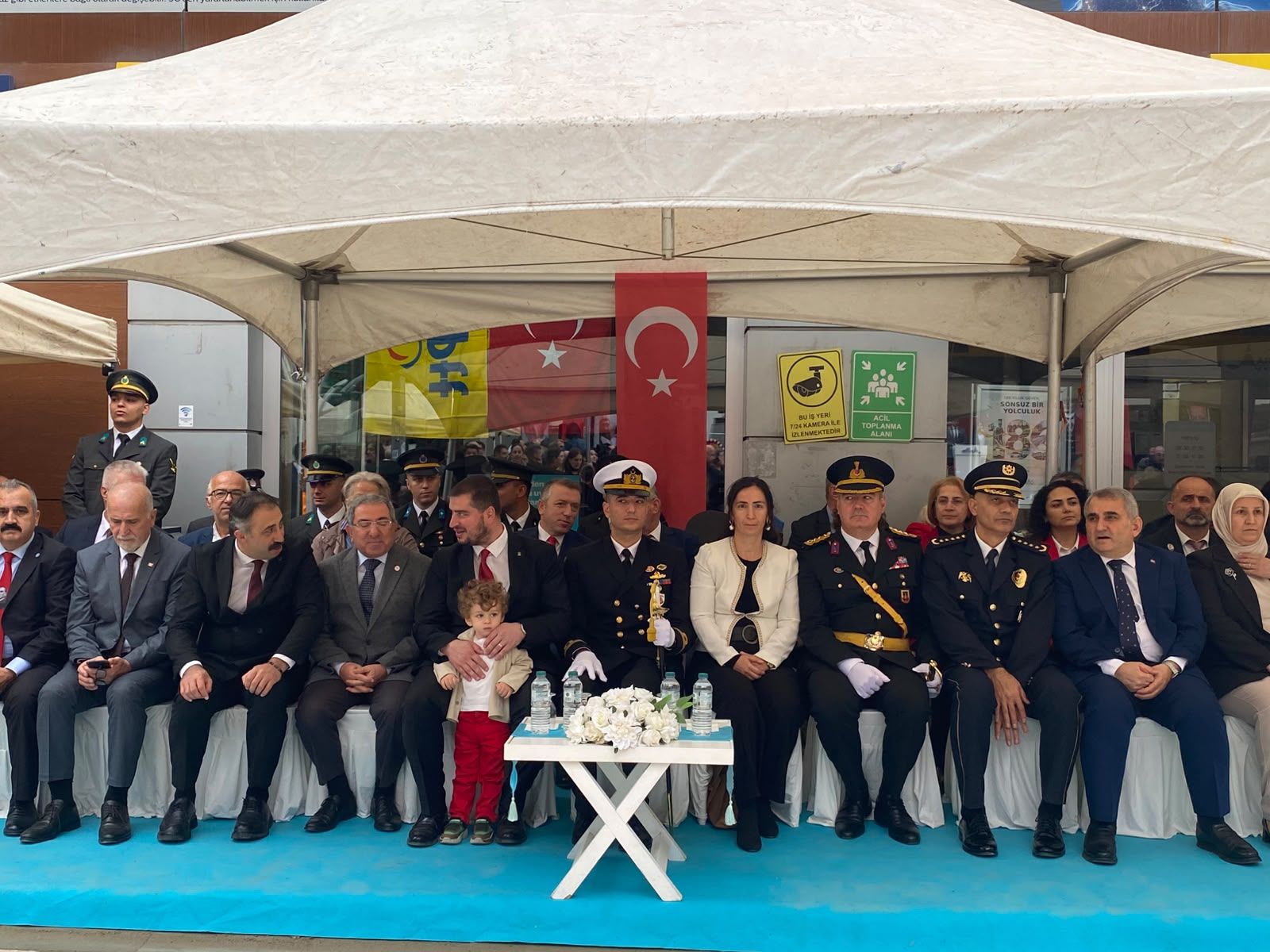 Artvin’de Cumhuriyet Coşkusu Meydanlara Taştı
