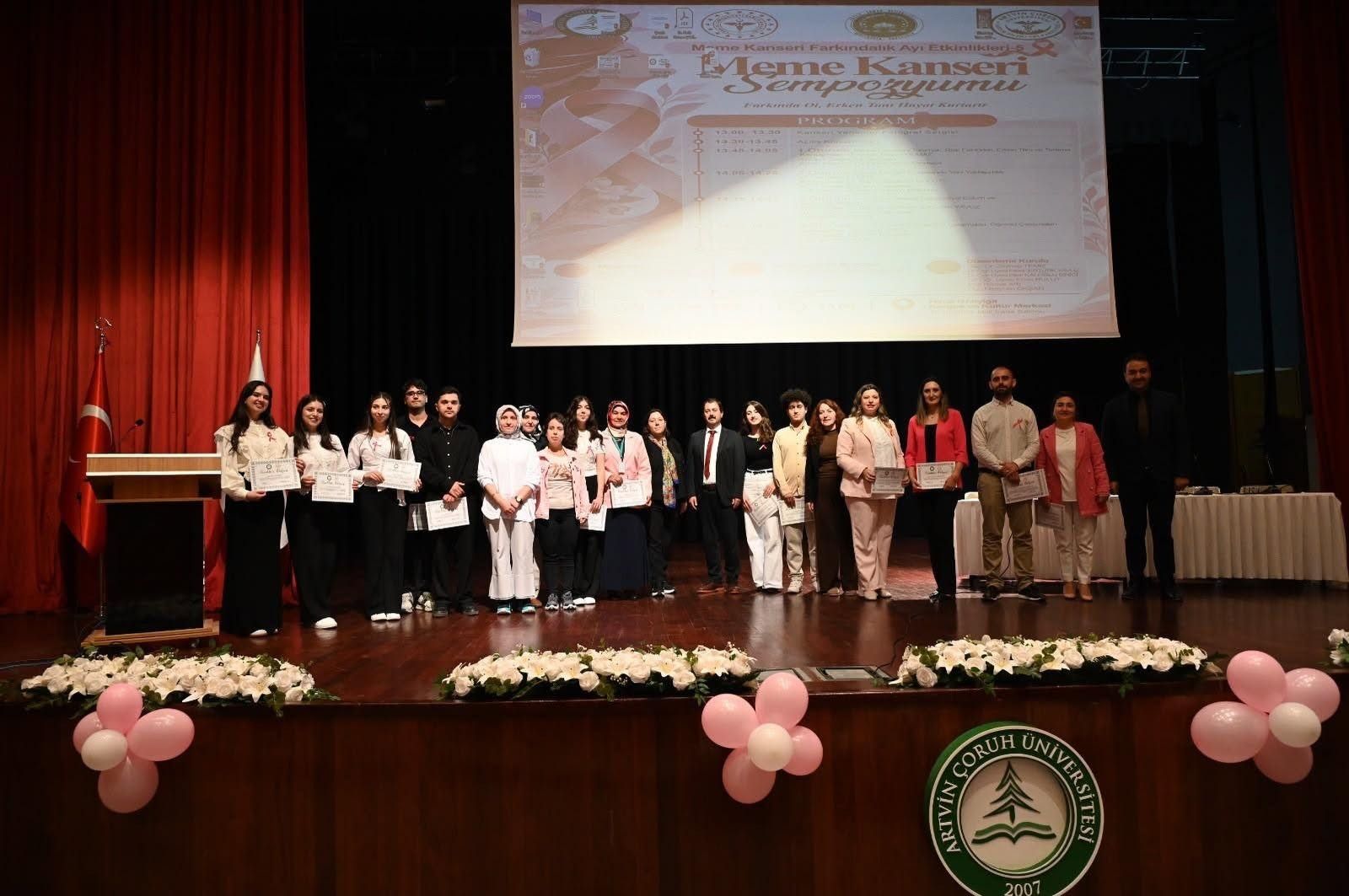 Artvin’de Meme Kanseri Farkındalık Sempozyumu Düzenlendi