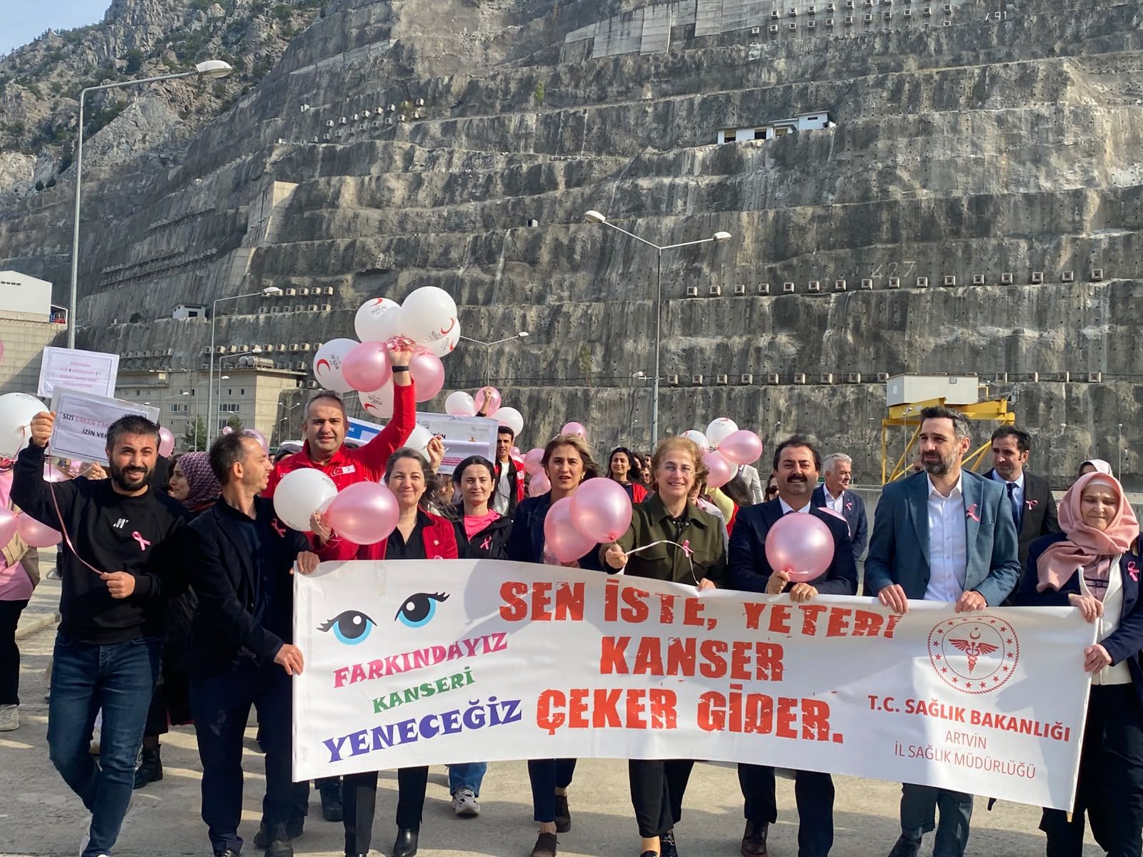 Deriner Barajı’ndan kansere karşı “set” mesajı-3