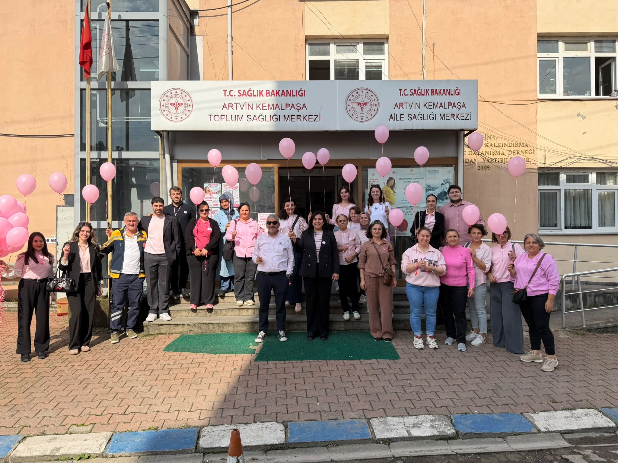 Meme Kanserine Karşı Pembe Yürüyüş