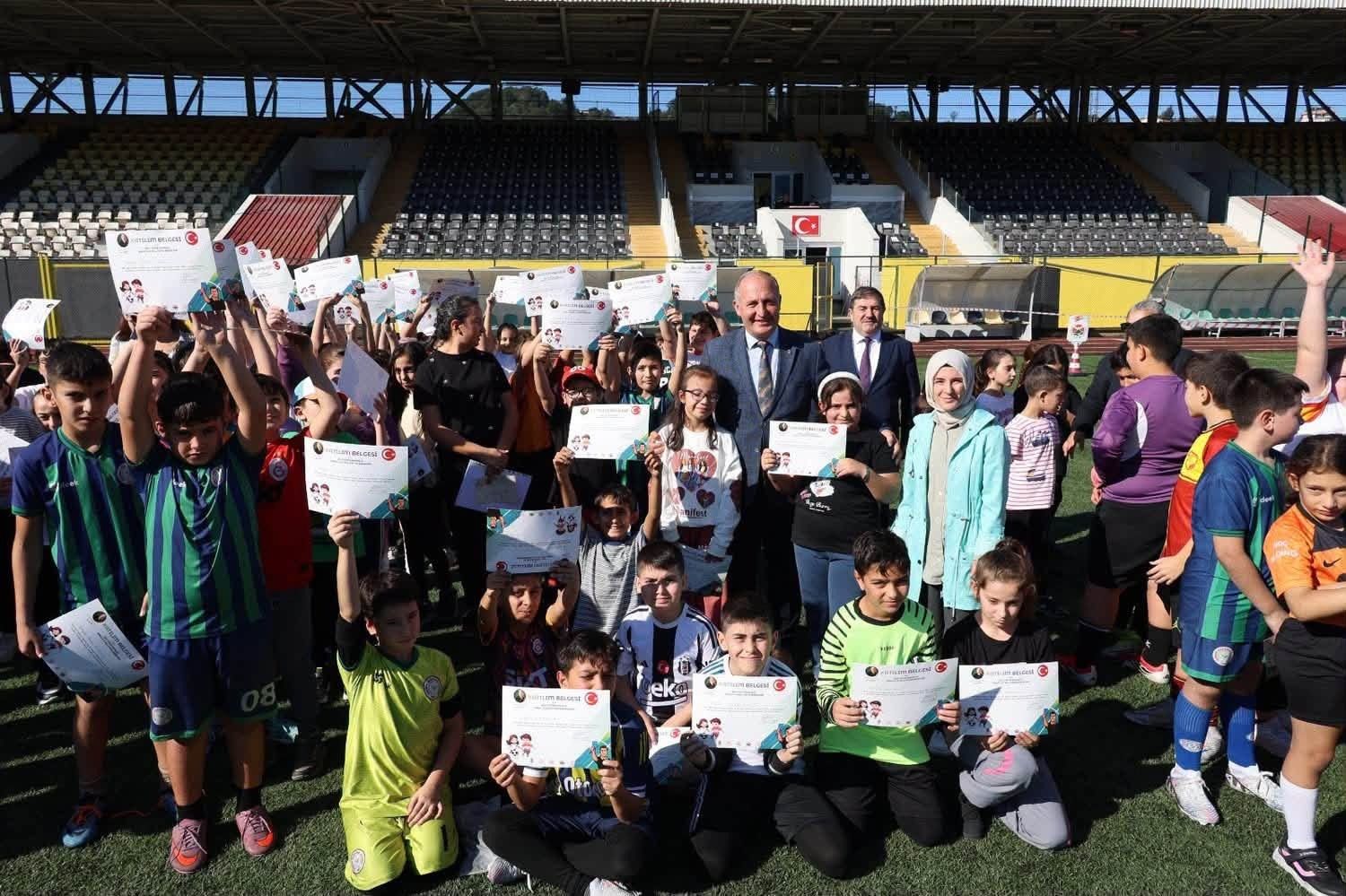Arhavi’de Futbol Şenliğinin 2. Etabı Gerçekleştirildi